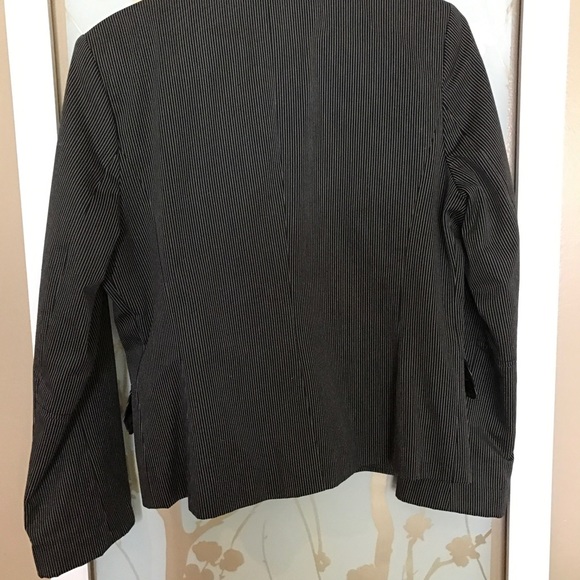 Jacket - Picture 3 of 3